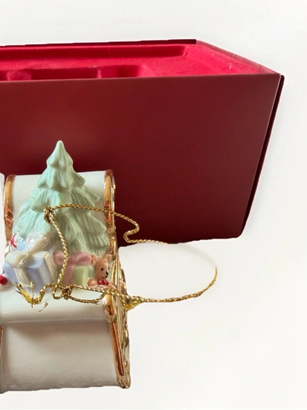 Lenox Porcelain Christmas Sleigh Ornament 761400 Hand Painted Gold Trim Holiday